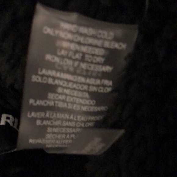 Karl Lagerfeld Paris Black Ribbed Beanie Choupette Patch Faux Fur Pom Pom OS NWT - Picture 11 of 16